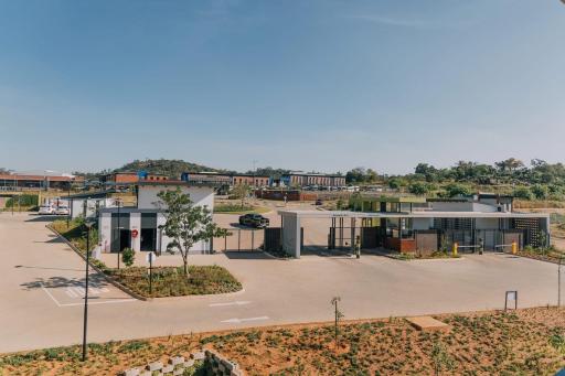 Lakhe Lethu Apartment: Green Valley Estate - Hizvo
