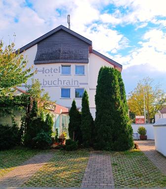 Hotel Buchrain - Housity