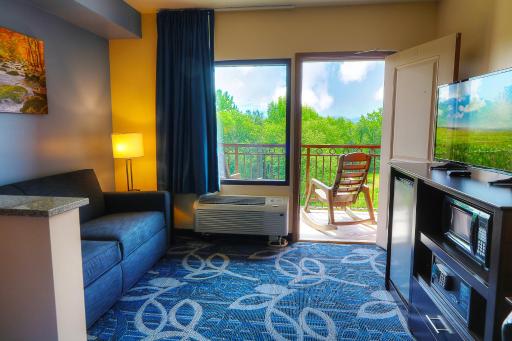Country Cascades Waterpark Resort - Housity