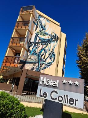 Hôtel Le Collier - Hizvo