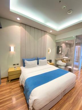 Bravo Tanauan Hotel - Housity