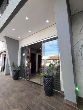 CITY HOTEL - Housity