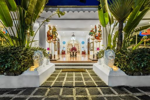 Hotel Tugu Blitar - Housity