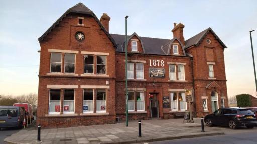 Wharton Arms Hotel - Housity