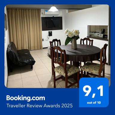 Diferente, moderno, a metros de plaza principal - Housity