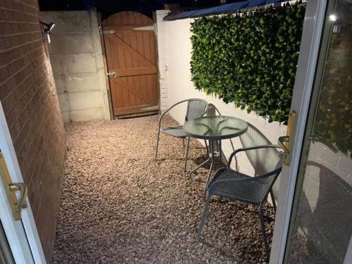 Cosy Home in Newton-Le-Willows - Housity