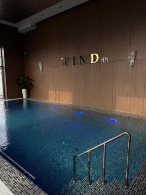 WIND HOTEL - Housity
