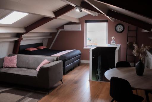 B&B De Kalverschuur - Housity
