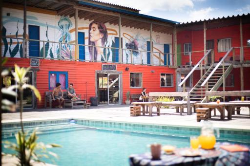 Compay Hostel La Pedrera - Housity