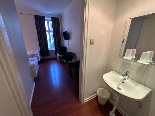 Vattengrändens Vandrarhem & Hotel Norrköping - Housity