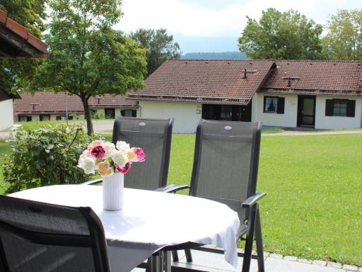 Ferienhaus Nr 67, Kategorie Komfort, Feriendorf Hochbergle, Allgäu - Housity