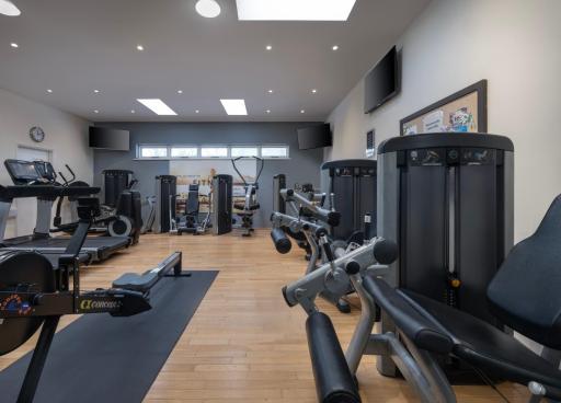 Delta Hotels by Marriott Northampton - Housity