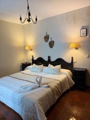 el valle hostal restaurante - Housity