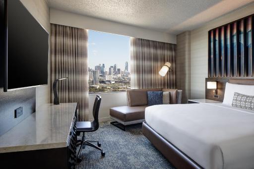 Renaissance Dallas Hotel - Housity