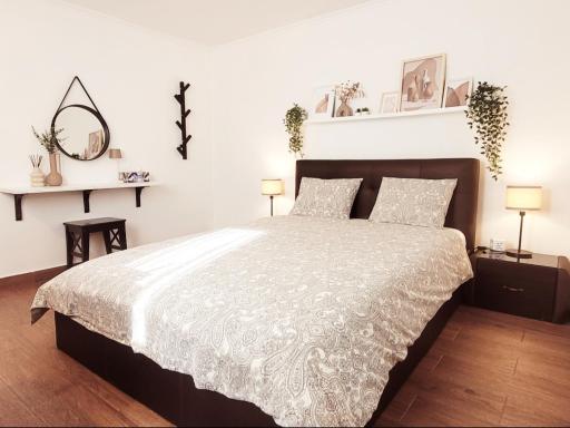 Rose Garden House - Housity