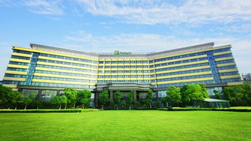 Holiday Inn Changzhou Wujin by IHG - Housity