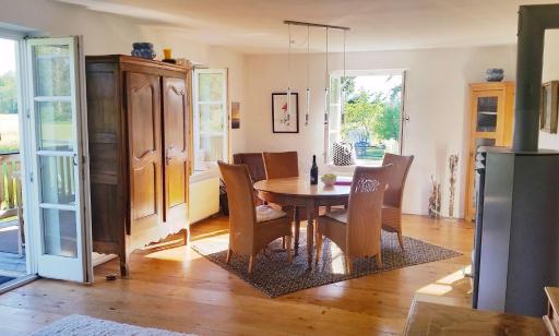 Traum FeWo mit Garten und Bergblick nahe Chiemsee - Housity