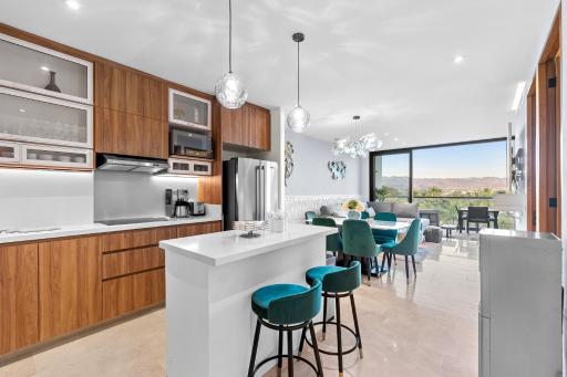 Zantamar 2B 2B Luxury Apartment on the Beach - Housity