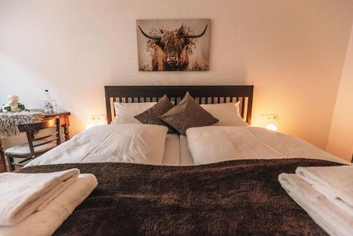 Krone das Hotel - Housity