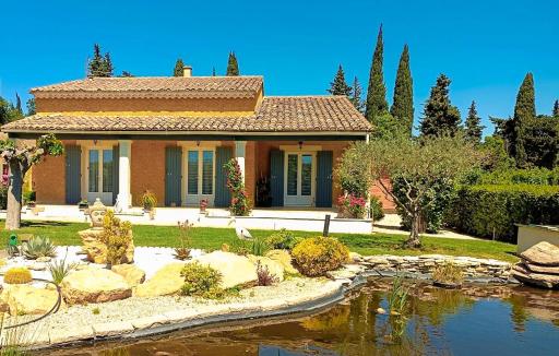 Luxurious Home In Sarrians - Housity