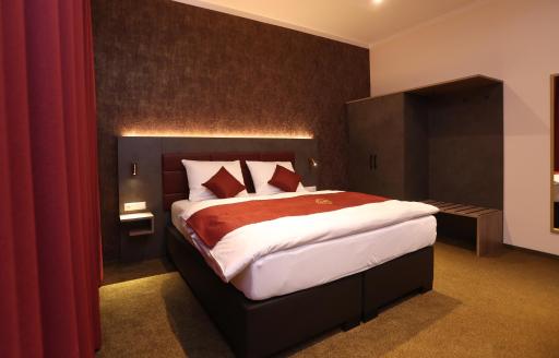 Hotel Golden Pearl Magdeburg im Stadtzentrum - Housity