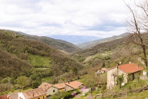 La Vallicuerra - Alojamientos Rurales - Housity