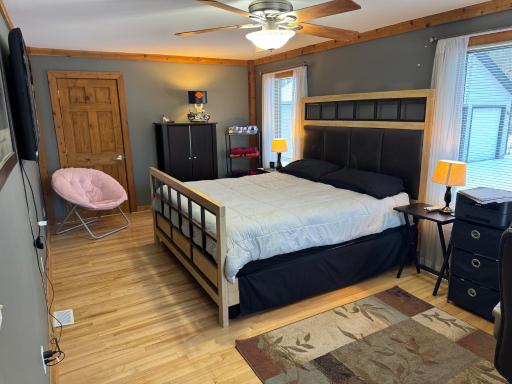 Spacious St Croix River Home with Private Beach - Housity