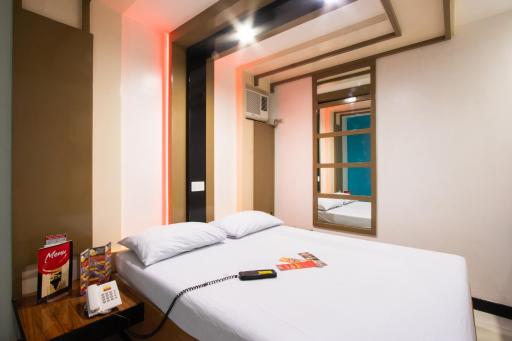 Hotel Sogo Santolan - Housity