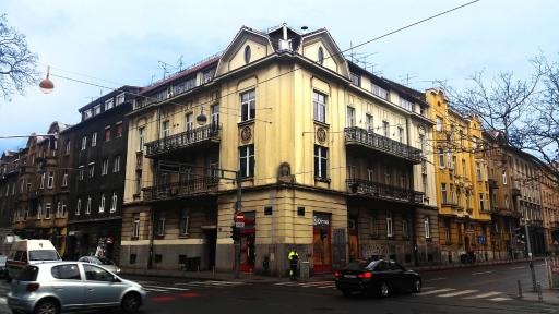 Apartments Downtown - Housity