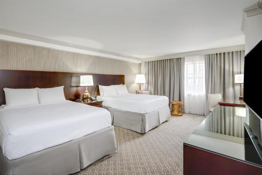 Astor Crowne Plaza- Corner of Bourbon Street - Housity