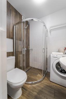 DeMar Apart Fresh - Housity