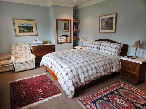 Lynster House - Housity