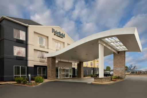 Fairfield Inn & Suites Jackson Airport - Housity