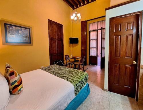 Hotel del Capitán de Puebla - Housity