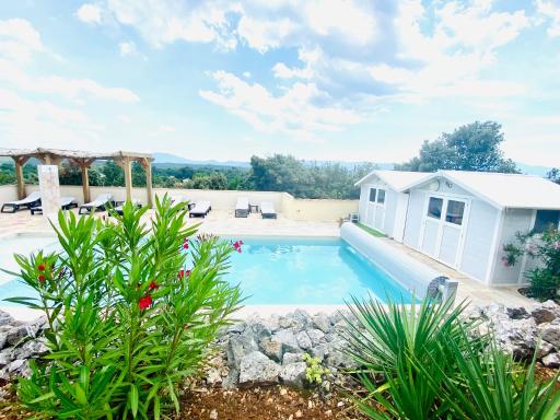 Villa Asunda B&B Spa & Sauna, Chambres d'Hôtes - Housity