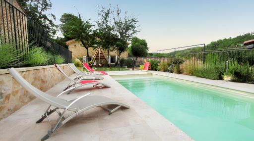 Villa spacieuse a Divajeu avec piscine privee - Housity