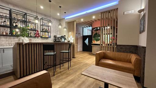 Cristall Hotel - Housity