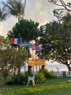 Golden Beach Resort - Housity