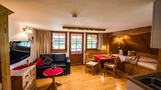 Gästehaus Holzer Kreuz -Ferienwohnung 