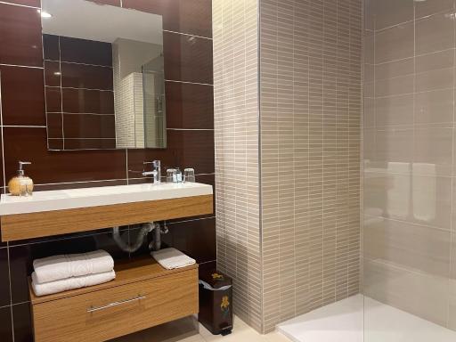 Les Flors - Hotel Rural & Cabanyes - Housity