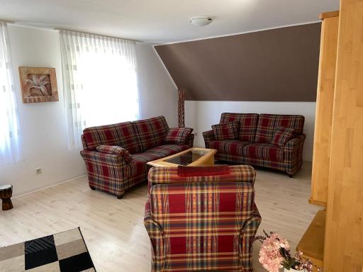 Wohnung im 2 Familienhaus - Housity