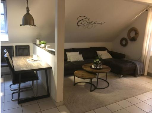 Wohnung mit Whirlpool, Nähe Thülsfelder Talsperre - Housity
