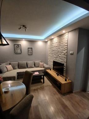 SUNSHINE Apartment - Hizvo