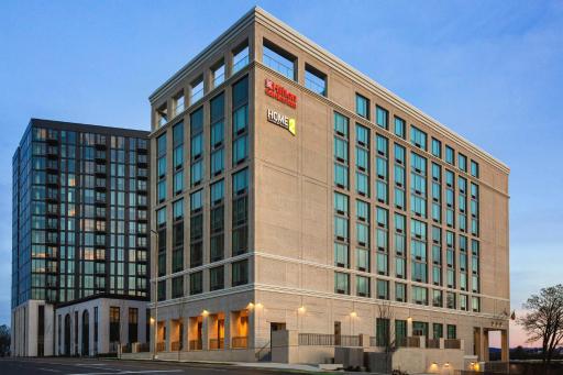 Hilton Garden Inn Nashville West End Avenue - Housity