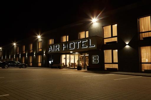 Air Hotel - Housity