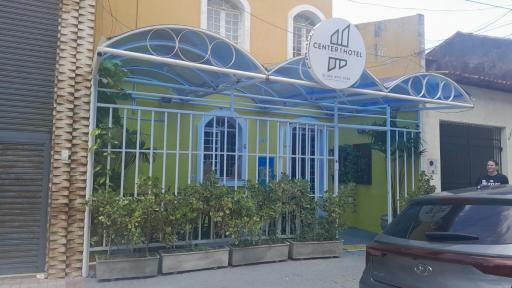 Center 1 Hotel - Housity