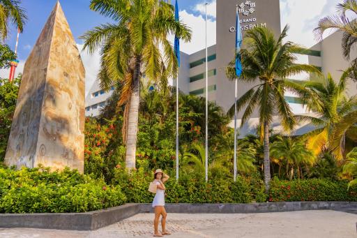 Oasis Palm - All Inclusive - Housity