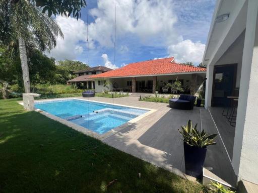 Villa Guavaberry - Housity
