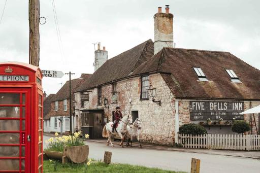 The Five Bells Inn - Housity