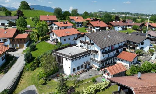 Hike 'n Bike Base - Housity